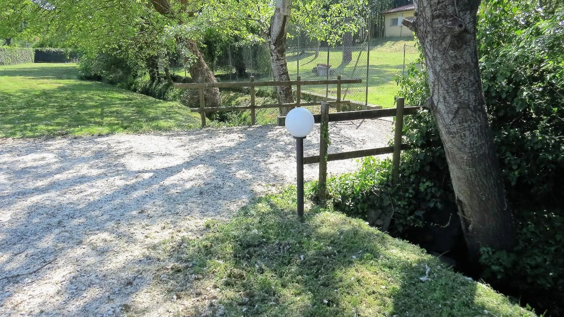 Rio Corso, Antico Cascinale Toscano Chiesina Uzzanese 0*,
